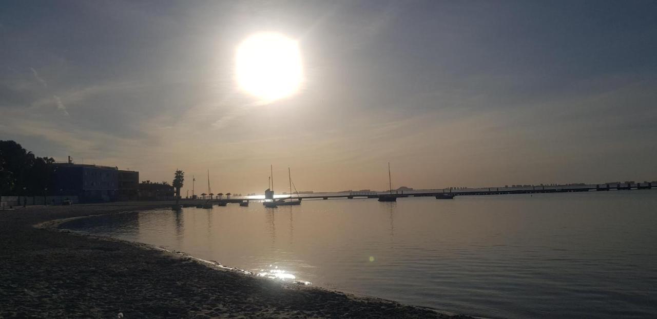 Primera linea de playa y vistas espectaculares Los Alcázares Exterior foto